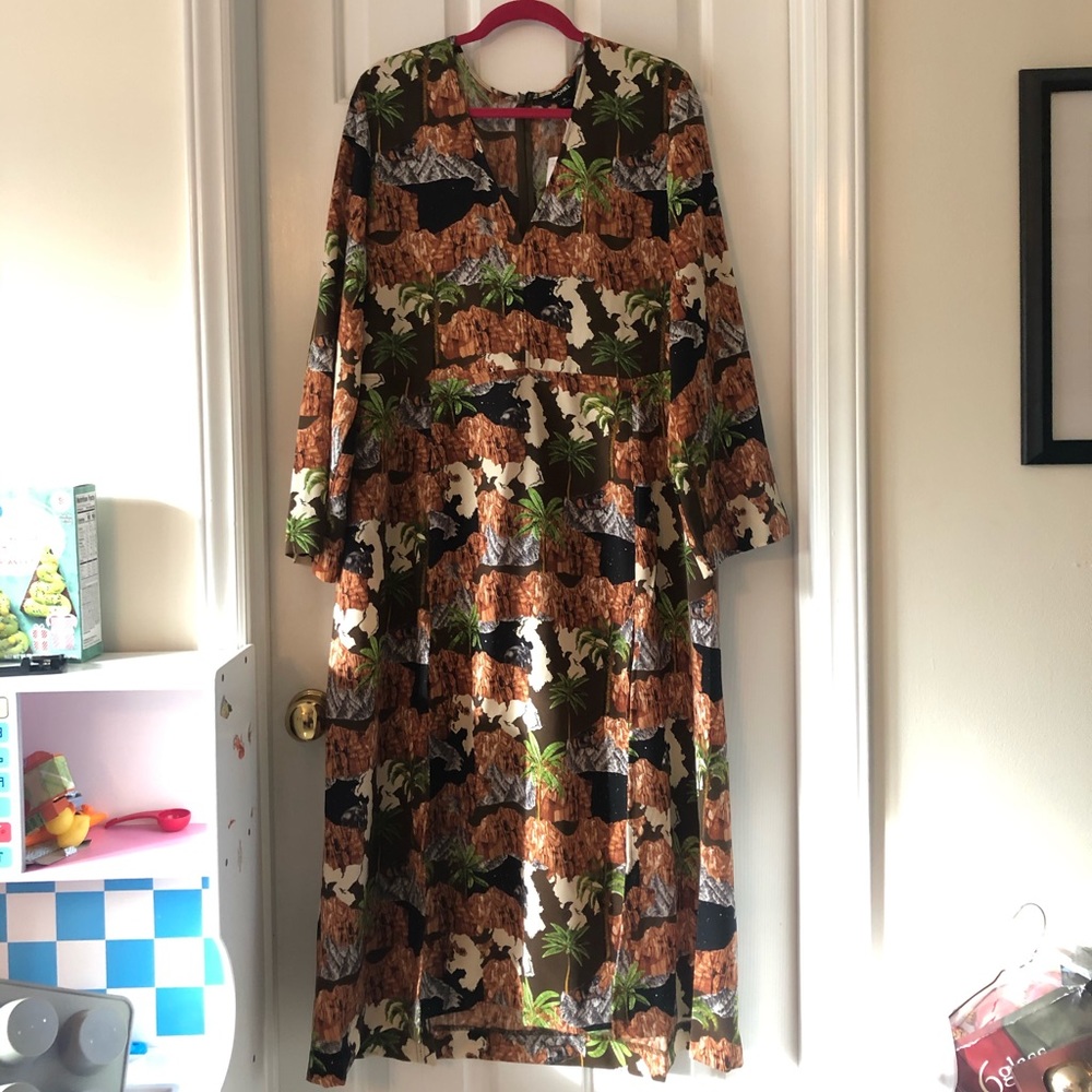NWT ASOS MONKI Island Print Midi Dress - Picture 5 of 8